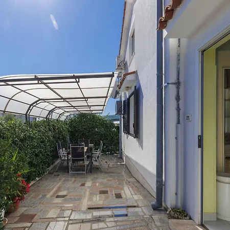 Casa de Férias Nena By Interhome Buje