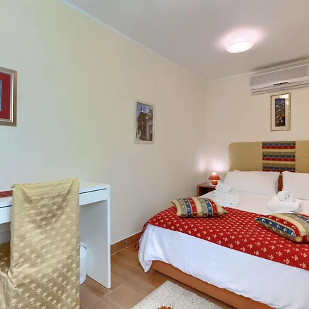 Nena By Interhome * בוג'ה