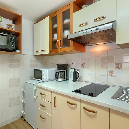 בית נופש Nena By Interhome בוג'ה