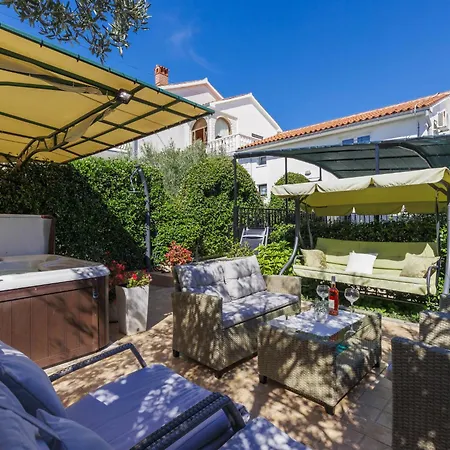 Nena By Interhome * בוג'ה
